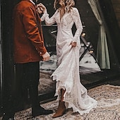 preiswerte lässige Brautkleider-Strandhochzeit Strand Offene Rückseite Boho Hochzeitskleider A-Linie V-Neck Lange Ärmel Gerichtszug Spitze Brautkleider mit einfarbig
