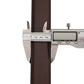 preiswerte Herren-Gürtel-Herren Kleidergürtel Ledergürtel Ratschengurt Schwarz Braun Rindsleder Aleación Modisch Glatt Freizeitskleidung Ausgehen Wochenende