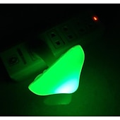 economico Luci notturne plug-in-luce notturna a led con sensore plug-in lampada luce notturna a fungo luce notturna magica a 7 colori che cambia mini belle luci notturne a forma di fungo per adulti luce notturna per bambini
