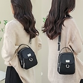 preiswerte Handtaschen und Tragetaschen-Schwarze Umhängetasche aus Nylon für Damen mit silberfarbenen Beschlägen und verstellbarem Riemen – leichte und praktische kleine Schultertasche für Reisen und den täglichen Gebrauch