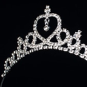 Χαμηλού Κόστους Αξεσουάρ-Καλύμματα Κεφαλής Μέτωπο στέμμα Κορώνα Πριγκίπισσα Λολίτα Πλαστική ύλη Κράμα Για Πριγκίπισσα Έλσα Άννα Μεταμφίεση Απόκριες Κοριτσίστικα Κοστούμια Κοσμήματα Κοσμήματα μόδας