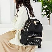 abordables Sacs à Dos de Mode-Sac à dos en nylon matelassé noir pour femme avec fermetures éclair dorées et poche avant cloutée – sac léger et élégant pour l&#039;école, le travail ou un usage quotidien
