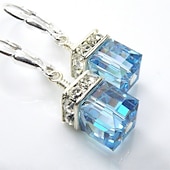 abordables Boucles d&#039;oreilles-Femme Boucles d&#039;Oreille Classique Précieux Mode simple Des boucles d&#039;oreilles Bijoux Blanche / Rouge / Bleu Pour Mariage Soirée 1 paire