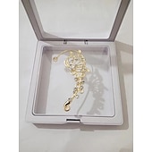 abordables Boucles d&#039;oreilles-Femme Boucles d&#039;oreilles Clips Bijoux Fins Classique Précieux mode simple Des boucles d&#039;oreilles Bijoux Argent / Dorée Pour Mariage Soirée 1 pc