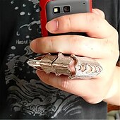 お買い得  アクセサリーとその他-ゴシック パンク スパイク アーマー リング: ヒンジ付きナックル ジョイントで見た目にエッジを加えます。