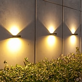  solcellevegglys utendørs hjemmebelysning gatelys balkong atmosfære veggvask spot lys hagetrinn gjerde gårdsplass vanntett landskapslampe