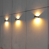  solcellevegglys utendørs hjemmebelysning gatelys balkong atmosfære veggvask spot lys hagetrinn gjerde gårdsplass vanntett landskapslampe