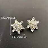 abordables Boucles d&#039;oreilles-Femme Boucles d&#039;oreille Clou Bijoux Fins Classique Forme de fleur mode simple Des boucles d&#039;oreilles Bijoux Doré Pour Mariage Soirée 1 paire