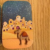 abordables Figuras coleccionables-Natividad navideña, figura de natividad pintada y esculpida a mano, un pequeño y encantador belén, regalo de decoración navideña de la Sagrada Familia para exhibición en el interior del hogar, mesa 8,8*11,5*2,8 cm