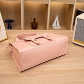 preiswerte Handtaschen und Tragetaschen-Weiße Damenhandtasche aus Kunstleder mit Tragegriff oben und Schnallendetail vorne – elegante, strukturierte Umhängetasche für Büro, Reisen und den täglichen Gebrauch