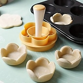 economico Utensili da cucina-Set 2 tagliapasta a forma di fiore e pressino per crostata - perfetto per cuocere crostate, biscotti e tagliabiscotti - gadget e accessori da cucina