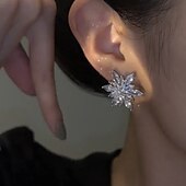 economico Orecchini-Per donna Zirconi Orecchini a bottone Gioiellerie Classico Prezioso Forma di fiore Moda Semplice Orecchini Gioielli Argento Per Regalo Festival 1 paio