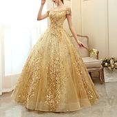 ieftine Rochii de Banchet-Rochii aurii A-Line Rochii cocktail Rochie elegantă Invitată la nuntă Lungime de ceai Fără mâneci Off shoulder Satinat cu pliuri Aplicații rochie să impresionezi