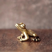 economico Statue-simpatica statuetta di rana in rame retrò: ornamento da scrivania in miniatura e decorazione per animali da tè