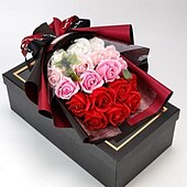 ieftine Cadou de Ziua Mamei pentru femei-cadouri de ziua femeii 18 trandafiri buchet de sapun cutie cadou qixi cadou de ziua indragostitilor flori false ziua femeii cadouri de ziua mamei pentru fete cadouri de ziua mamei pentru mama