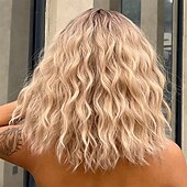 billige Syntetiske trendy parykker-kort ombre blond parykk med smell skulderlengde krøllete bob parykk for kvinner naturlig utseende syntetisk krøllet blond bob parykk for fest og daglig bruk