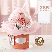 economico Costruzioni giocattolo-bouquet di simulazione di piccole particelle assemblato con elementi costitutivi per regalare alla fidanzata e al migliore amico un secchiello da abbraccio creativo per San Valentino