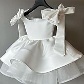 preiswerte Kleider für die Blumenmädchen-Blumenmädchenkleid Mädchen Party Kleid Leistung Hochzeit Party Prinzessin Süß Gitter Feste Farbe Ärmellos Schulterfrei Weiß 2-12 Jahre