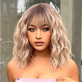 billige Syntetiske trendy parykker-kort ombre blond parykk med smell skulderlengde krøllete bob parykk for kvinner naturlig utseende syntetisk krøllet blond bob parykk for fest og daglig bruk