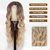 economico Parrucche trendy sintetiche-parrucca ondulata lunga parrucca bionda ombre parte centrale capelli ricci ondulati per le donne parrucca bionda lunga da 24 pollici capelli dall&#039;aspetto naturale resistenti al calore per le ragazze