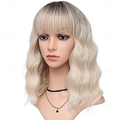 economico Parrucche trendy sintetiche-parrucca ondulata grigio argento con frangia per le donne parrucche grigie ombre lunghezza fino alle spalle parrucca riccia bob dall&#039;aspetto naturale bianco argento con radici scure capelli sintetici