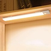 お買い得  キャビネットライト-超薄型人体誘導ライト充電式磁気吸引自己粘着ロング LED ワードローブワインキャビネットライトストリップ
