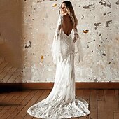abordables robes de mariée décontractées-Robe de Mariage Boho à Dos Ouvert de Plage Robe de Mariage Simple Sirène Col en V Manches Longues Train Sweep  Brush Dentelle Robes de Mariée Avec Motif 2025