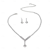 tanie Naszyjnik damski-Elegancki srebrny komplet biżuterii z kryształkami – naszyjnik z kryształkami w kształcie łezki i wiszące kolczyki dla kobiet