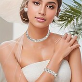 levne Sady šperků-Svatební šperky Soupravy 3 Umělé diamanty 1 x náhrdelník 1 x náramek Náušnice Dámské Elegantní Sladký Půvab Klasika láska Drahocenný Sada šperků Pro Svatební Dar