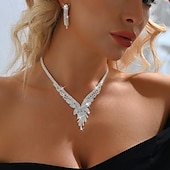 ieftine Seturi de Bijuterii-Seturi de bijuterii 3buc Ștras Aliaj Cercei Coliere Pentru femei Elegant Epocă Modă Geometric Geometric Shape Set de bijuterii Pentru Nuntă Petrecere Aniversare