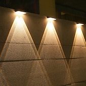 olcso Kültéri falilámpák-napelemes kerítés lámpák, kültéri vízálló napelemes fedélzeti lámpák, sola fali lámpa háromszínű szabályozható udvari fal veranda dekoráció hangulatos tájlámpa napelemes falmosó lámpa 1/2/4db