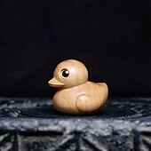 Недорогие Статуи-деревянная резиновая утка, милая мини-фигурка деревянной утки ручной работы, коллекционные фигурки ручной работы, забавное украшение из деревянной резиновой утки для декора домашнего офиса и сада