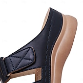 billiga Avslappnade sandaler-svarta slip-on-sandaler för kvinnor med utskuren design och bekväm sula för sommar- och fritidskläder