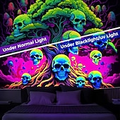 お買い得  ハロウィン壁タペストリー-ブラックライトタペストリー 紫外線反応性 暗闇で光る 頭蓋骨の木 トリッピーな山 霧の掛かるタペストリー 壁アート リビングルーム 寝室用