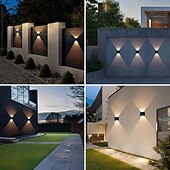 abordables Iluminación para pared exterior-Luces de pared solares exteriores a prueba de agua luces LED alimentadas por solar viga ajustable de arriba hacia abajo al aire libre a prueba de agua para porche patio jardín muro de contención