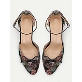 economico Block Heels-scarpe col tacco a blocco con cinturino alla caviglia e motivo floreale da donna con dettaglio fiocco, perfette per le occasioni di ispirazione vintage