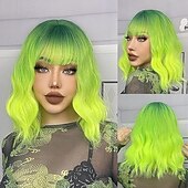 billiga Syntetiska peruker utan hätta-peruk kort kropp vågiga bob peruker för kvinnor med lugg axellängd syntetisk cosplay festperuk för tjejer daglig användning färgglada peruker