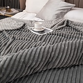 abordables Couvertures de lit-Couverture en velours de lait - ultra douce et soyeuse pour un confort luxueux, confortable et chaleureux, parfaite pour se blottir tissu durable de haute qualité avec une sensation de peluche design élégant qui met en valeur n&#039;importe quel décor de pièce