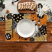 abordables Halloween Cocina-Paquete de 4 manteles individuales de lino para Halloween, resistentes al calor, para decorar la mesa del comedor de la cocina y como accesorio de mesa para fiestas espeluznantes.