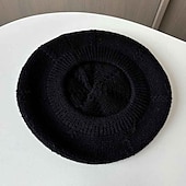 levne Party klobouky-Klobouky Polyester Baret 30. léta Se širší krempou Ležérní Dovolená Čajový dýchánek Dámský den Elegantní Jednoduchý retro S Čistá Barva Barevně dělené Přílba Pokrývky Hlavy