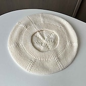 levne Party klobouky-Klobouky Polyester Baret 30. léta Se širší krempou Ležérní Dovolená Čajový dýchánek Dámský den Elegantní Jednoduchý retro S Čistá Barva Barevně dělené Přílba Pokrývky Hlavy