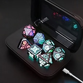 お買い得  アイデア商品-充電式 dnd ダイス ライトアップ ダイス 7 個 光るバランス LED ダイス 電子ダイス d &amp;d ダンジョンズ アンド ドラゴンズ 多面体ダイス セット RPG ロールプレイング テーブル ゲーム