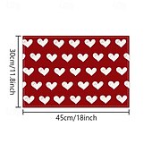 economico Tovagliette-set di 4 tovagliette per San Valentino romantiche e decorative con motivi a forma di cuore o rosa resistenti e resistenti al calore perfette per aggiungere un tocco d&#039;amore all&#039;arredamento della tua