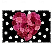 economico Tovagliette-set di 4 tovagliette per San Valentino romantiche e decorative con motivi a forma di cuore o rosa resistenti e resistenti al calore perfette per aggiungere un tocco d&#039;amore all&#039;arredamento della tua