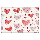 economico Tovagliette-set di 4 tovagliette per San Valentino romantiche e decorative con motivi a forma di cuore o rosa resistenti e resistenti al calore perfette per aggiungere un tocco d&#039;amore all&#039;arredamento della tua