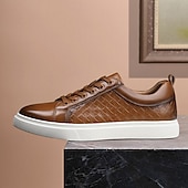 economico Sneakers da uomo-sneakers da uomo in similpelle intrecciata marrone - design casual con lacci e comoda suola bianca per l&#039;uso quotidiano