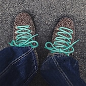 abordables Baskets-chaussures de randonnée en daim marron pour hommes - style vintage avec design à lacets roses et semelle durable pour les aventures en plein air