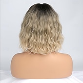 economico Parrucche trendy sintetiche-parrucche per donne parrucca corta ondulata con frangia parrucca con radici scure lunghezza media capelli sintetici naturali per feste quotidiane &amp;amplificatore cosplay