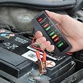 abordables Herramientas de reparación de coches-Probador de batería de automóvil mini portátil de 12 V, probador de alternador digital, pantalla de 6 luces LED, herramienta de diagnóstico de automóvil, probador de batería automático