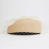 economico Cappelli per feste-moda cappelli eleganti in lana 100% con copricapo da sposa / festa / sera in puro colore / tulle 1pc